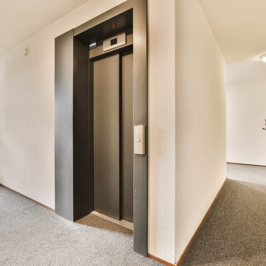 residential elevator cost
